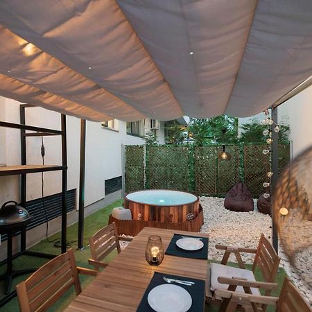 Downtown Hidden Garden With Jacuzzi In Bucharest Daire Dış mekan fotoğraf